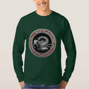 Camiseta [700] Escorpión de plata sagrada en negro
