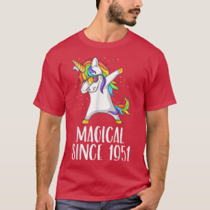Camiseta 70th birthday, unicorn dab, Magical since 1951 