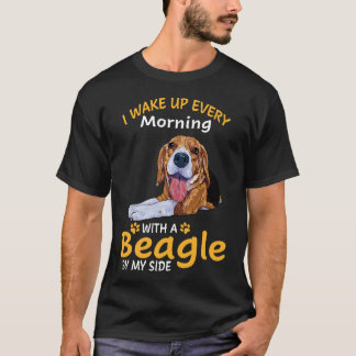 Camiseta 7 Me despierto cada mañana con un Beagle a mi lado