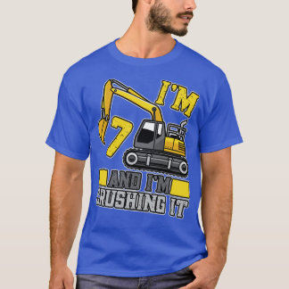 Camiseta 7 year old Crushing It Construction Truck 7th Birt