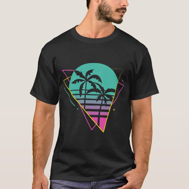 Camiseta 80s Sunset Vibe - Retro Tropics Palm Tee (Anverso)