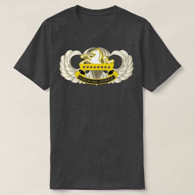 Camiseta 8.ª Cavalry DUI con Badge básico wt Txt (Diseño del anverso)