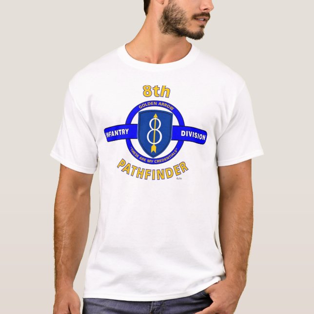 Camiseta 8vo DIVISIÓN de INFANTERÍA "PIONERO " (Anverso)