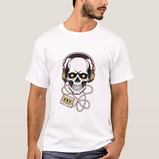Camiseta 90s Tribal Skull with Headphones – High-Contrast V (Anverso)