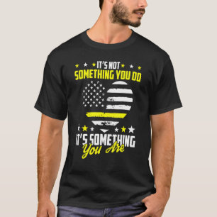Camiseta 911 Dispatcher USA Thin Gold Line US Flag Heart Op
