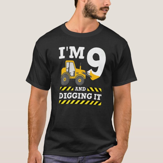 Camiseta 9.ª Excavadora de Cumpleaños I'm 9 Digging It Cons (Anverso)