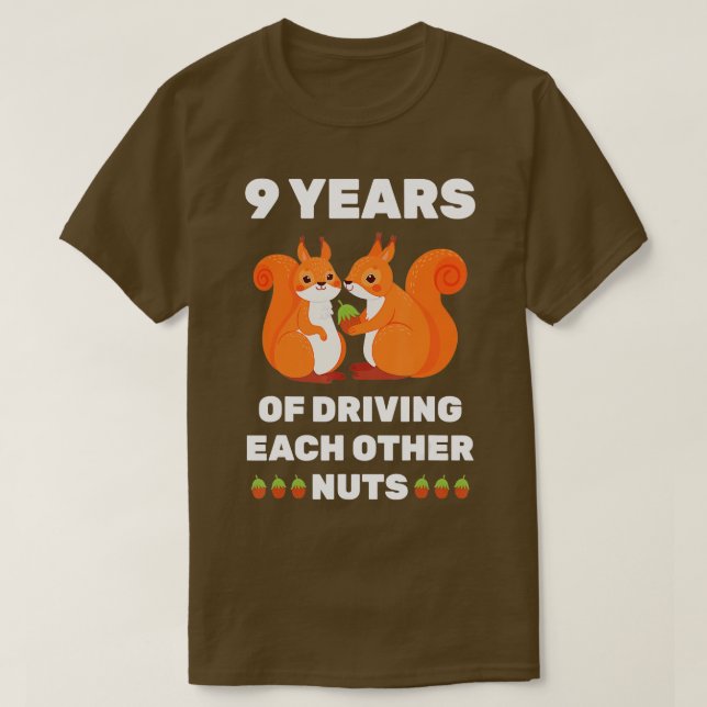 Camiseta 9.º Aniversario Boda Pareja Graciosa Para Él (Diseño del anverso)