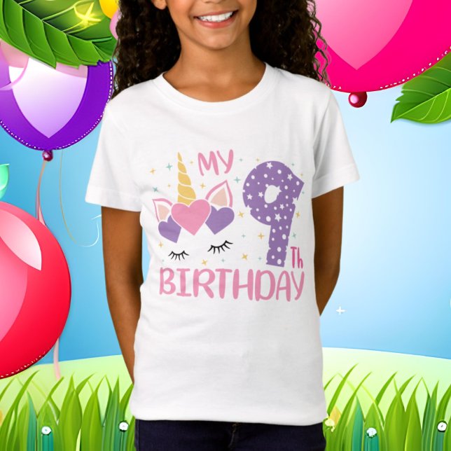Camiseta 9.º arte de palabra de cumpleaños unicornio (Subido por el creador)