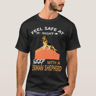 Camiseta 9 Siéntete Seguro Por La Noche Duerme Con Un Pasto