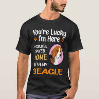 Camiseta 9 Tienes Suerte En Casa Con Mi Beagle