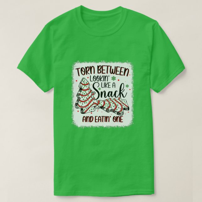 Camiseta 9 Torn Between Looking Like A Snack Or Eating One  (Diseño del anverso)