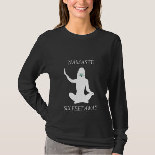 Camiseta A 6 Metros De La Meditación De Yoga De Mujeres Nam