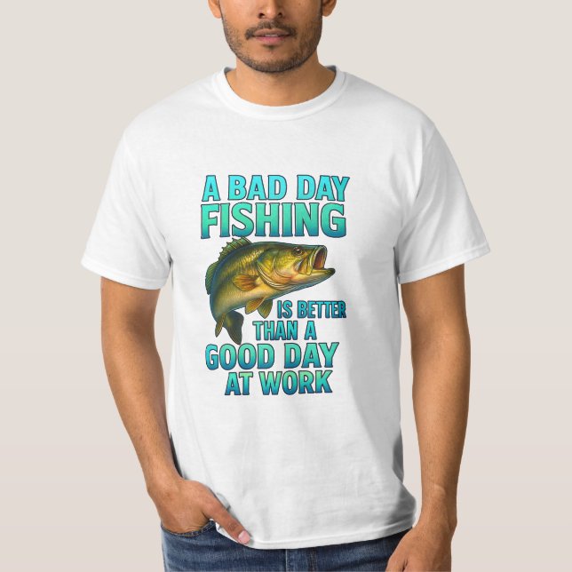 Camiseta A Bad Day Fishing – Funny Fisherman (Anverso)