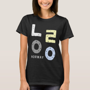 Camiseta A  con la palabra Noruega escrita en consonantes c