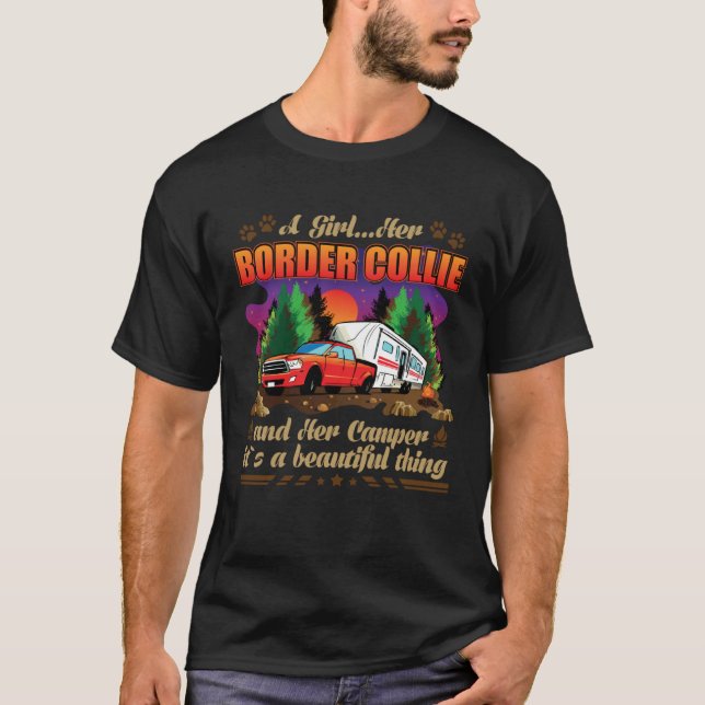 Camiseta A Girl Her Border Collie and Her Camper Dog (Anverso)