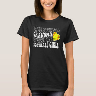 Camiseta A la abuela de Softball le encanta el corazón de s
