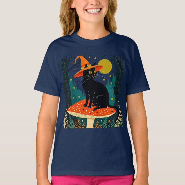 Camiseta A Little Black Witchy Cat Sitting On A Toadstool (Anverso)
