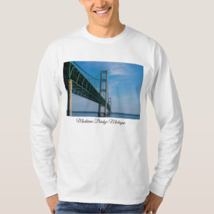 Camiseta A lo largo del puente de Mackinac