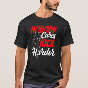 Camiseta A nadie le importa patear los dichos más curos Mot