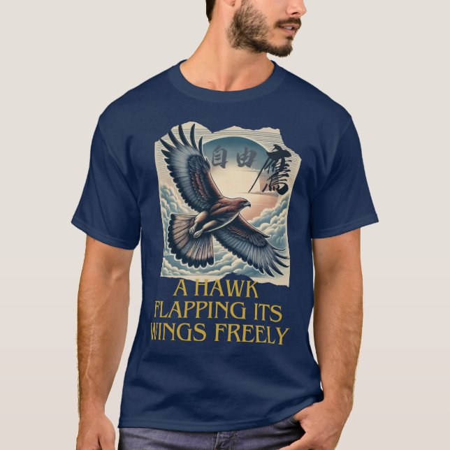 Camiseta A powerful flying hawk symbolizing freedom,  (Anverso)