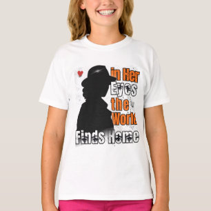 Camiseta A sus ojos, el mundo encuentra hogar - amor románt