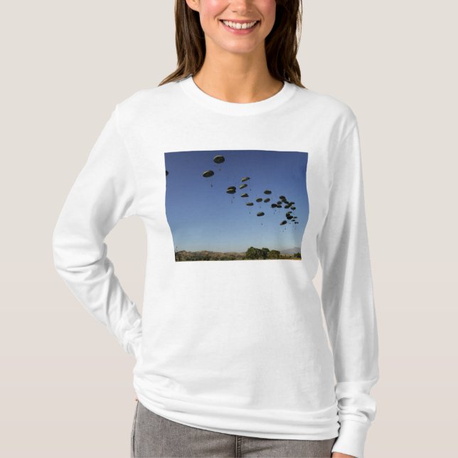 Camiseta A US Air Force C-17 Globemaster III 2 (Anverso)