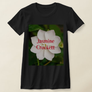 Camiseta A white blooming jasmine flower with Jasmine Crock