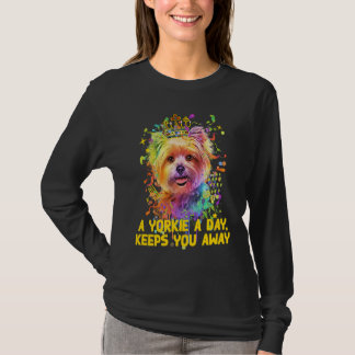 Camiseta A Yorkie a Day Keeps You Away Yorkshire Terrier