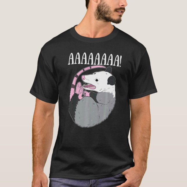 Camiseta Aaaaa Gritando Opossum muerto por basura en meme d (Anverso)