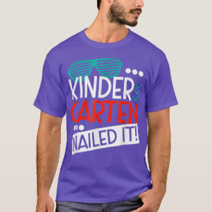 Camiseta Abandonando El Jardín De Niños De Vidrio Solar, El