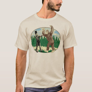 Camiseta ABE LINCOLN: CAZADOR de SASQUATCH - logotipo