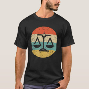 Camiseta Abogado Juez Retro Escala De Justicia
