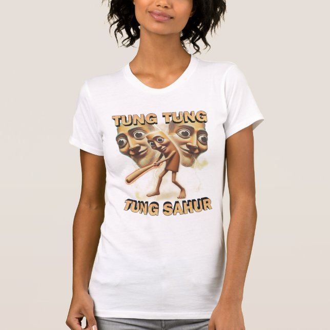 Camiseta Abraza el ambiente: Gráfico de moda "Tung Sahur" (Anverso)