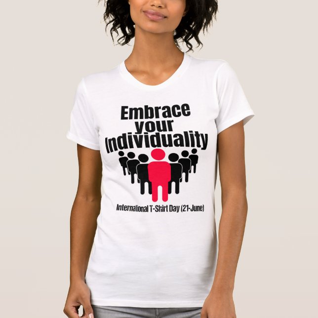 Camiseta Abraza tu individualidad.w (Anverso)