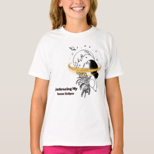 Camiseta Abrazando mi eclipse interior Arte lineal de luna 