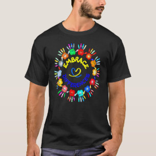 Camiseta Abrazar Diferencias Color Manos Apoya el Día de Co