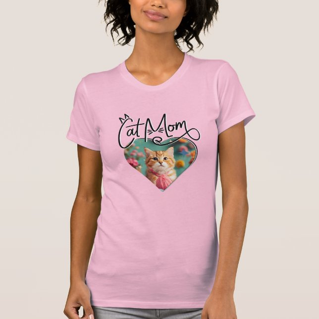 Camiseta Abrazar el amor felino con nuestra adorable mamá g (Anverso)