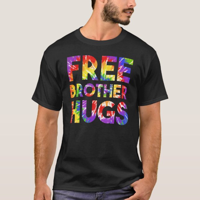 Camiseta Abrazos de Hermano Libre Saliendo Del Orgullo Gay  (Anverso)
