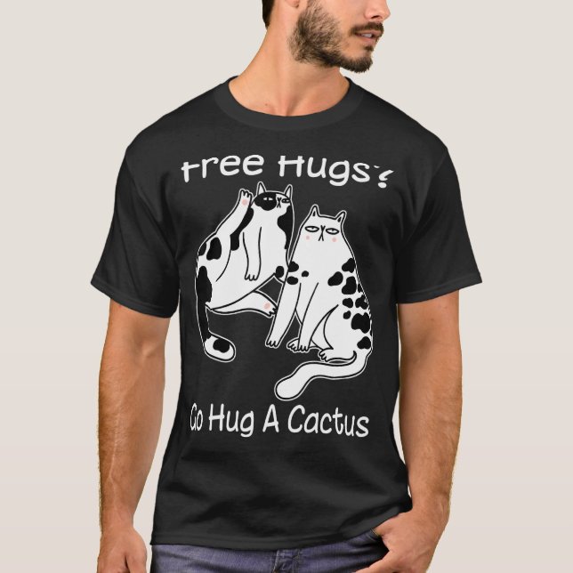 Camiseta Abrazos Gratis Ve a Abrazar un Cactus  Actitud Sar (Anverso)
