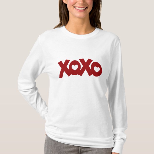 Camiseta Abrazos y besos amor y corazón (Anverso)