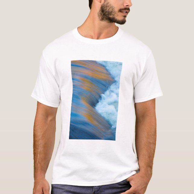 Camiseta Absorto de agua azul, Canadá (Anverso)