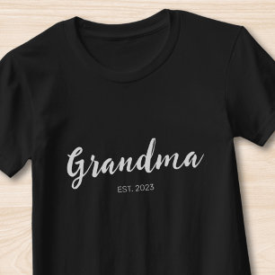 Camiseta Abuela con guión blanco establecida en negro