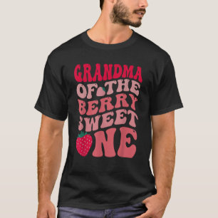 Camiseta Abuela De Berry Sweet One Strawberry First Bi