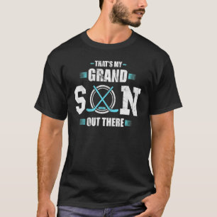 Camiseta Abuela de hockey que es mi nieto ahí fuera