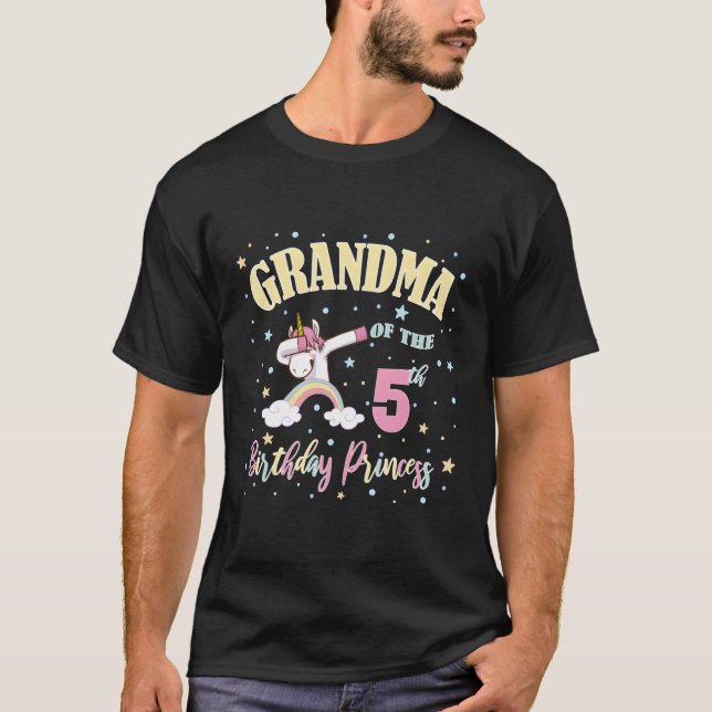 Camiseta Abuela De La Quinta Princesa Unicornio 5 (Anverso)