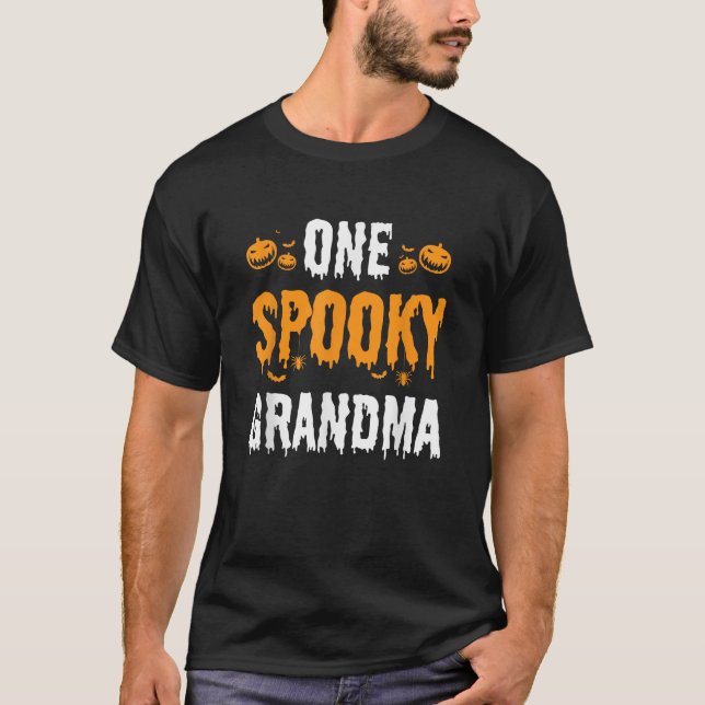 Camiseta Abuela de una espeluznante abuela que coincide con (Anverso)