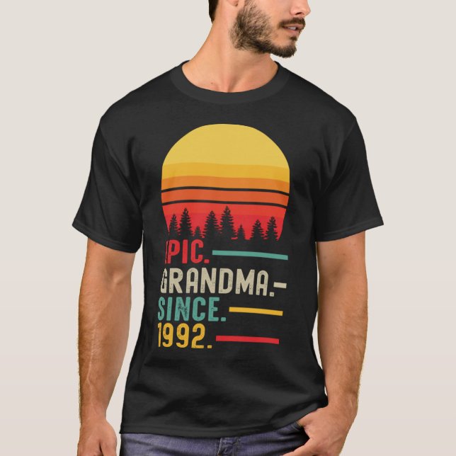 Camiseta Abuela épica desde 1992, feliz Día de la Madre (Anverso)