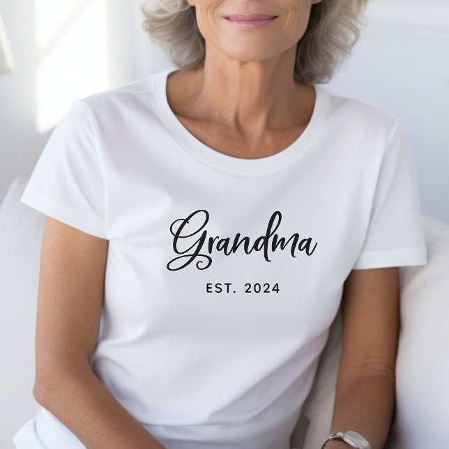 Camiseta Abuela | Est. Fecha en el guión de estilo negro (Subido por el creador)