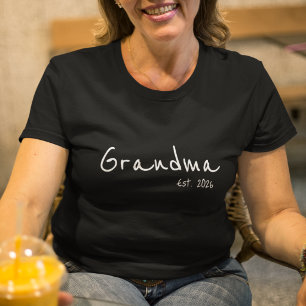 Camiseta Abuela establecida con letra blanca grandma establ