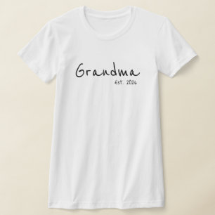 Camiseta Abuela Establecida en Letra Script Negra